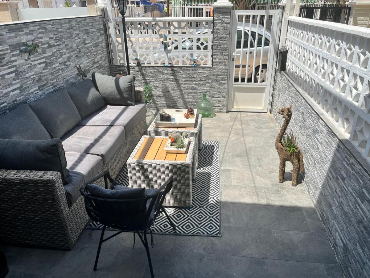 Prachtig Gemoderniseerde Woning Op 250 Meter Van Het Strand Santa Pola Exteriör bild