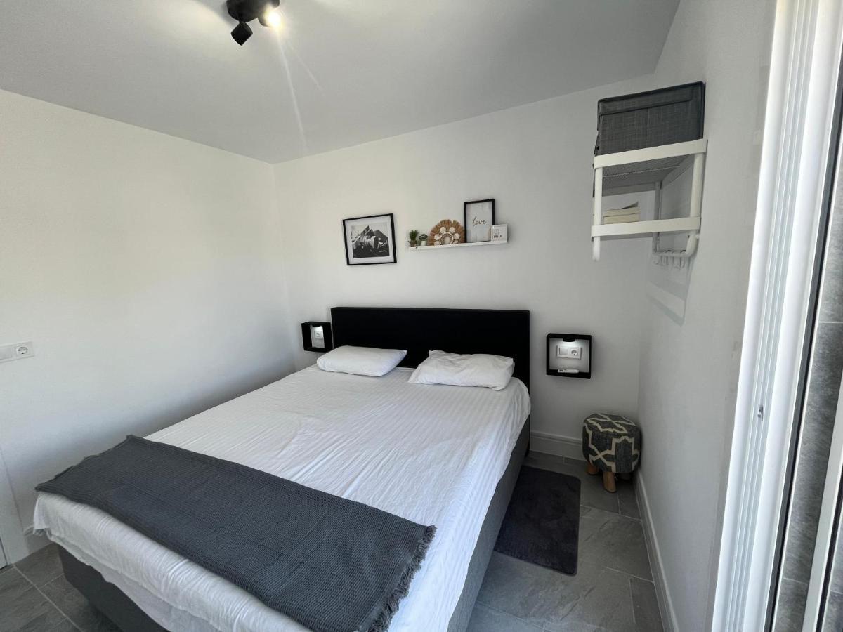 Prachtig Gemoderniseerde Woning Op 250 Meter Van Het Strand Santa Pola Exteriör bild